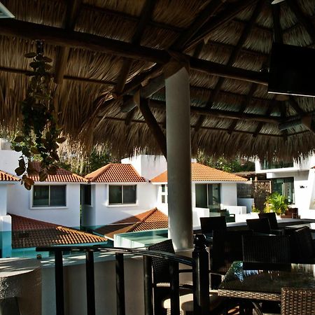 Villas Maria Isabel 산타크루즈휴에튤코 외부 사진