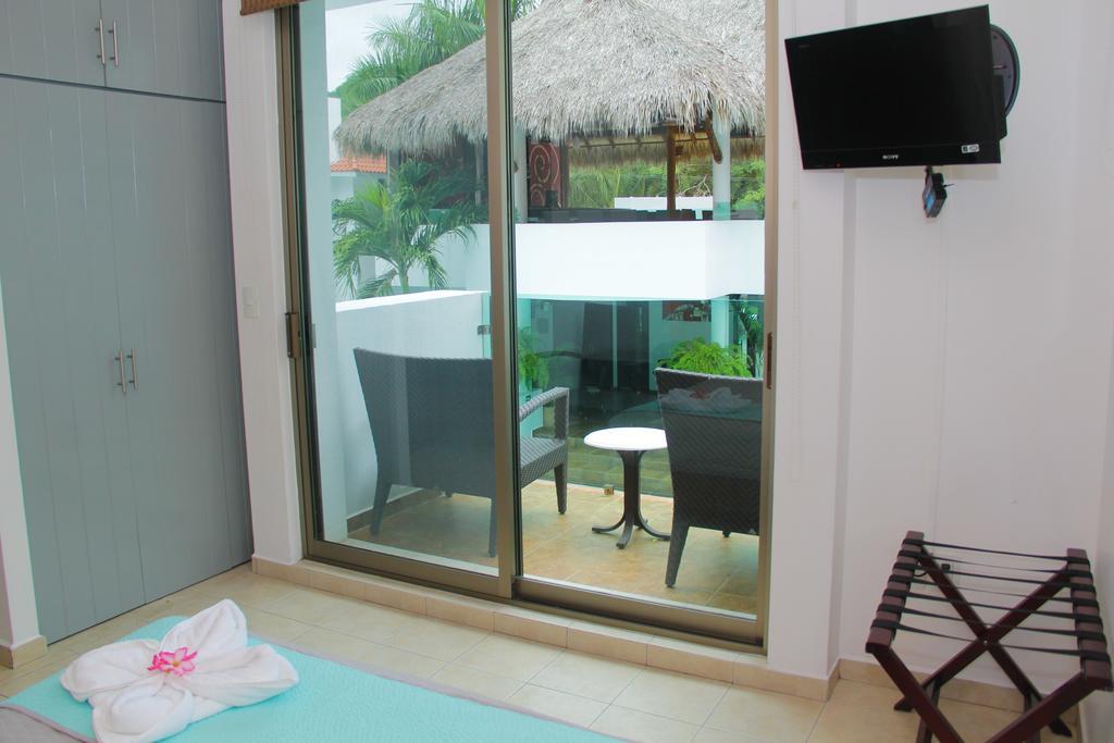 Villas Maria Isabel 산타크루즈휴에튤코 외부 사진